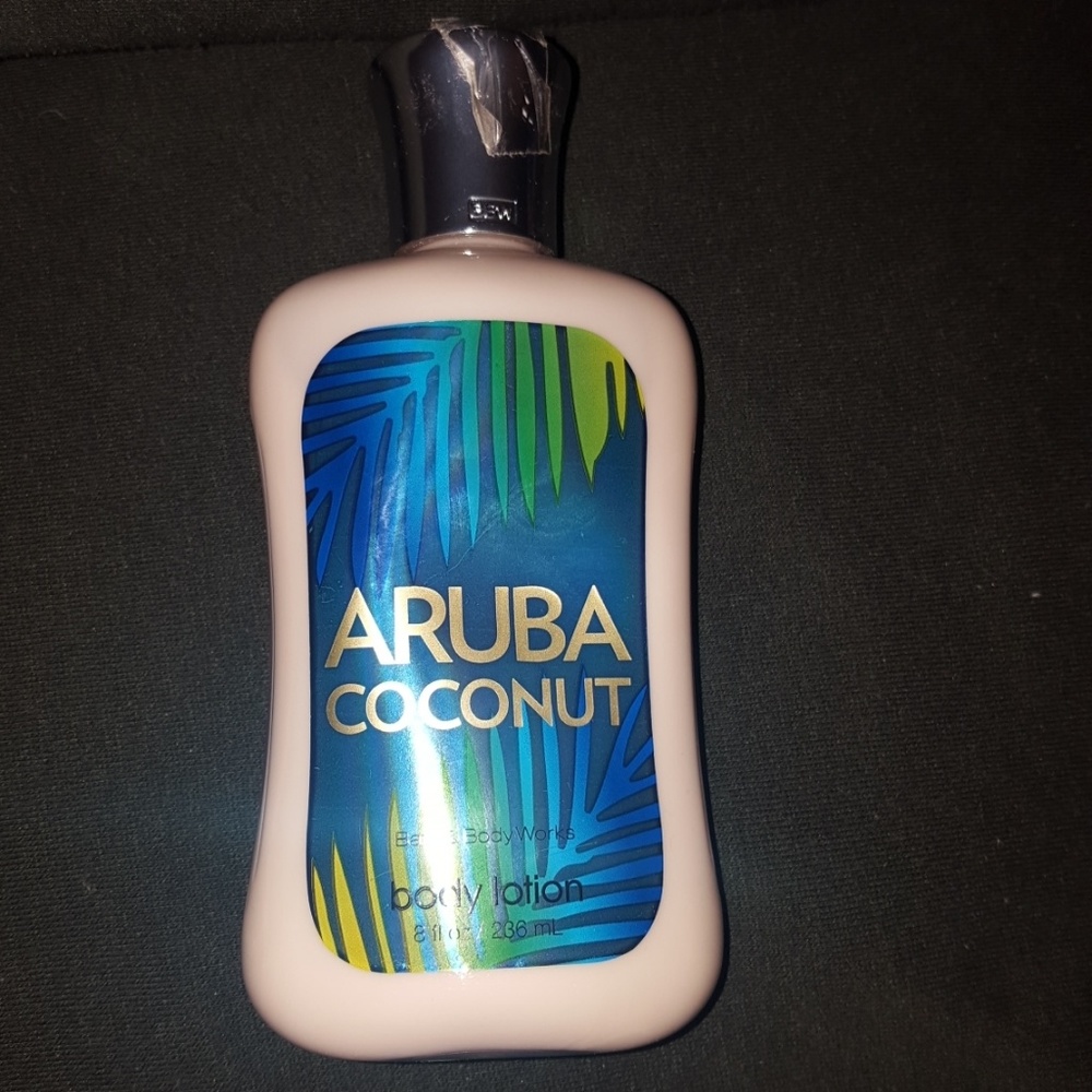 ⚄NWT Aruba Coconut B & B Works Lotion - Picture 2 of 6